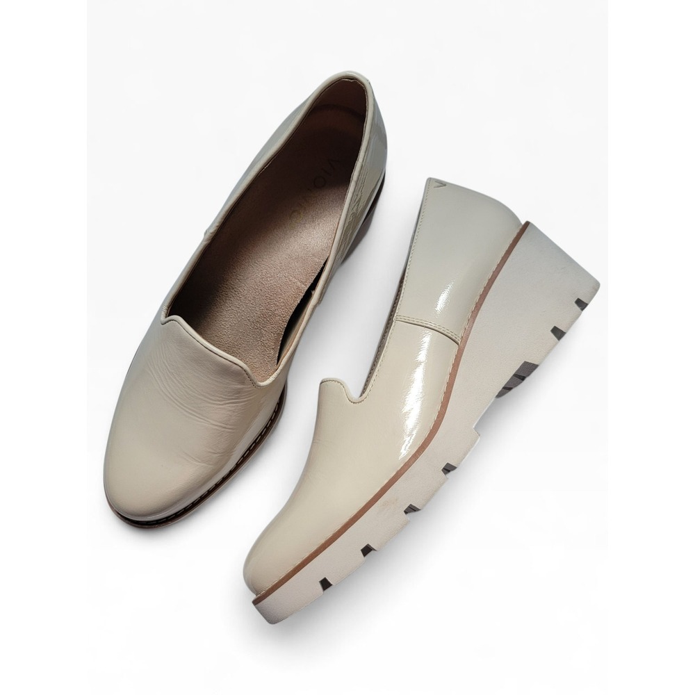Vionic Willa Wedge Shoes Cream Patent Leather Platform Loafers Size 10 Lug Sole